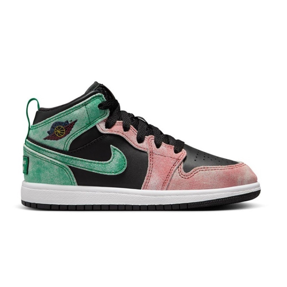 Jordan 1 Mid SE Sneakers